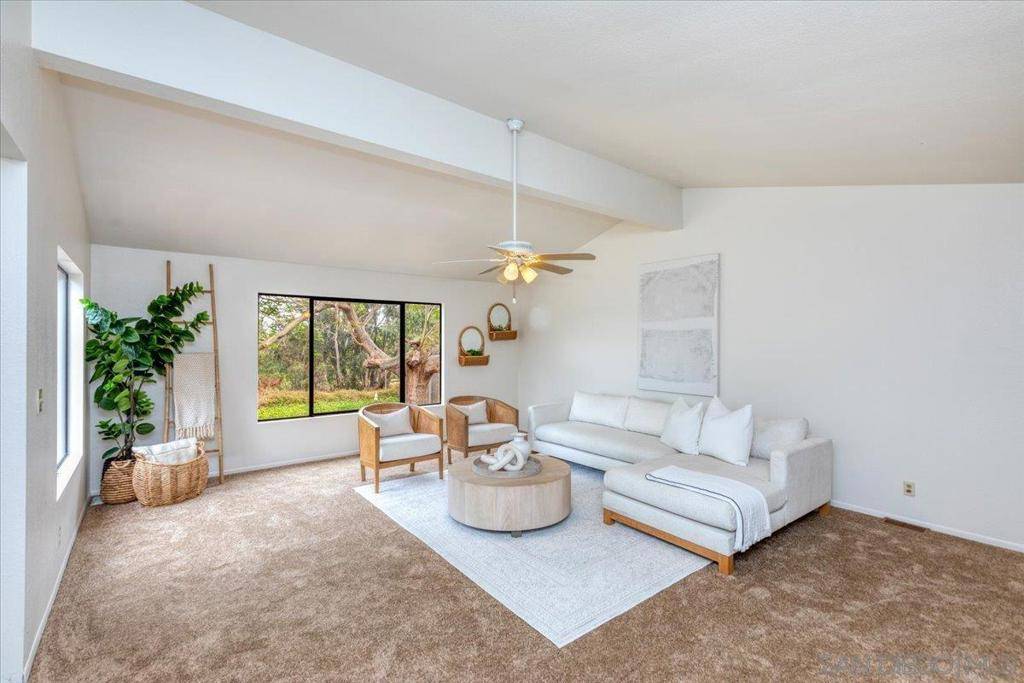 Oceanside, CA 92057,292 Wilshire Rd