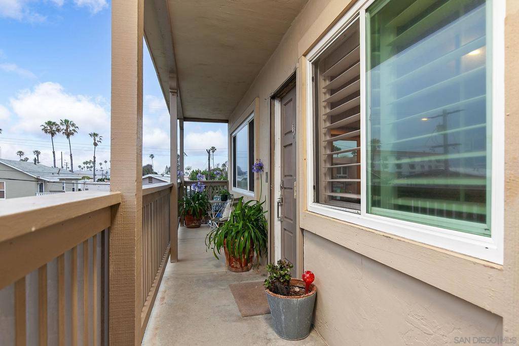 San Diego, CA 92107,4848 Bermuda Ave #E3