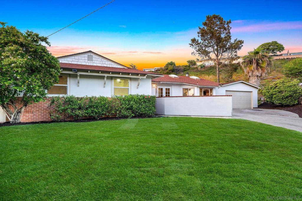 San Diego, CA 92110,4822 PENROSE COURT