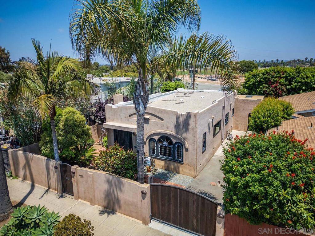 San Diego, CA 92107,4978 W Point Loma Blvd