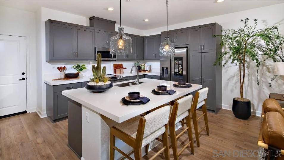 Chula Vista, CA 91911,792 Mateo Street #2