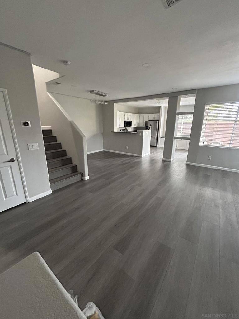 Oceanside, CA 92058,621 Sumner Way #2