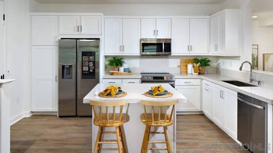Chula Vista, CA 91911,848 Makani #2