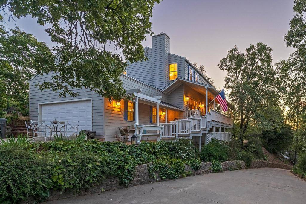 Julian, CA 92036,2207 Sunset Dr