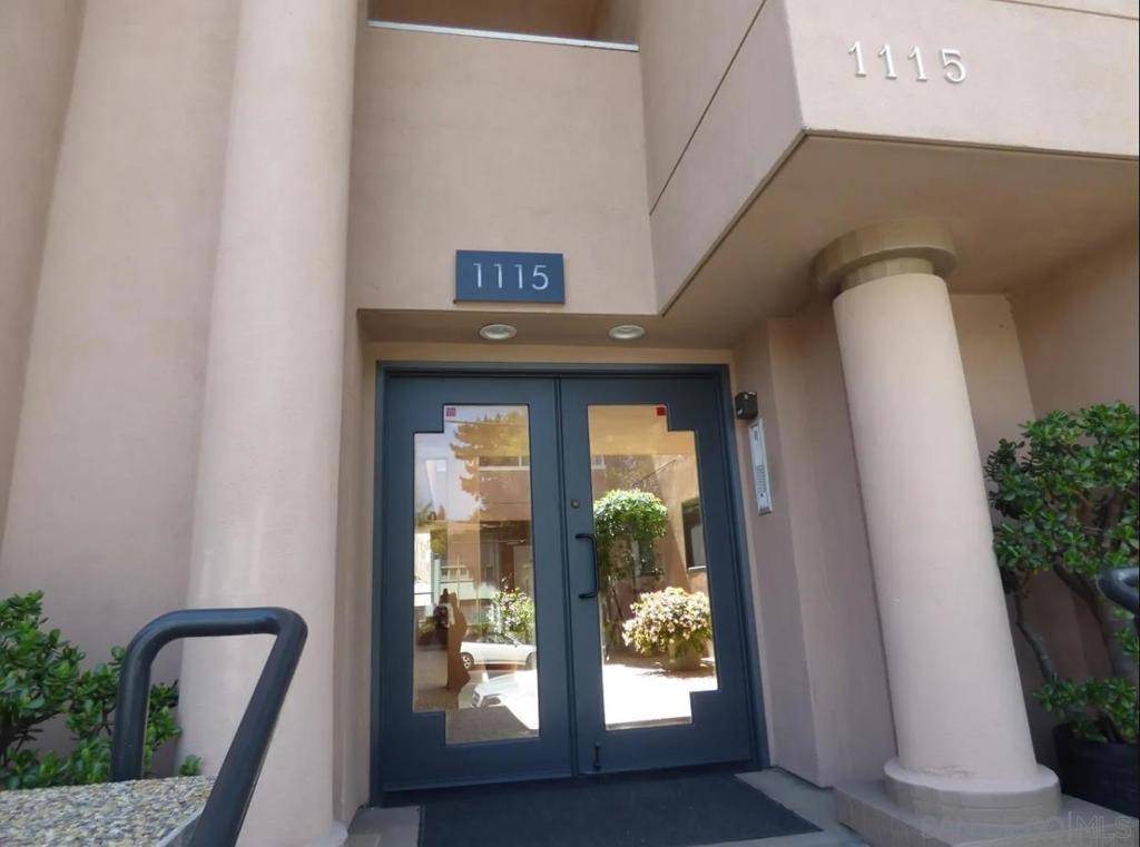 La Jolla, CA 92037,1115 Pearl Street #6