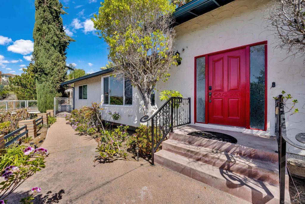 El Cajon, CA 92021,12673 Jackson Hill Dr