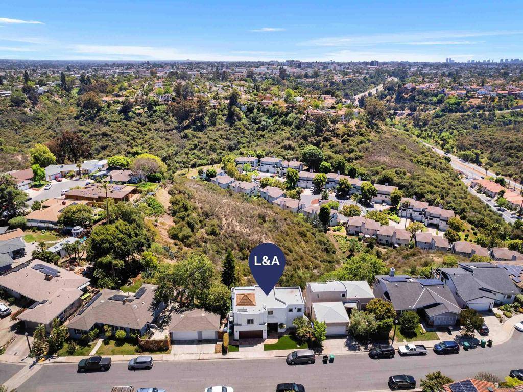 San Diego, CA 92115,4613 Janet Pl