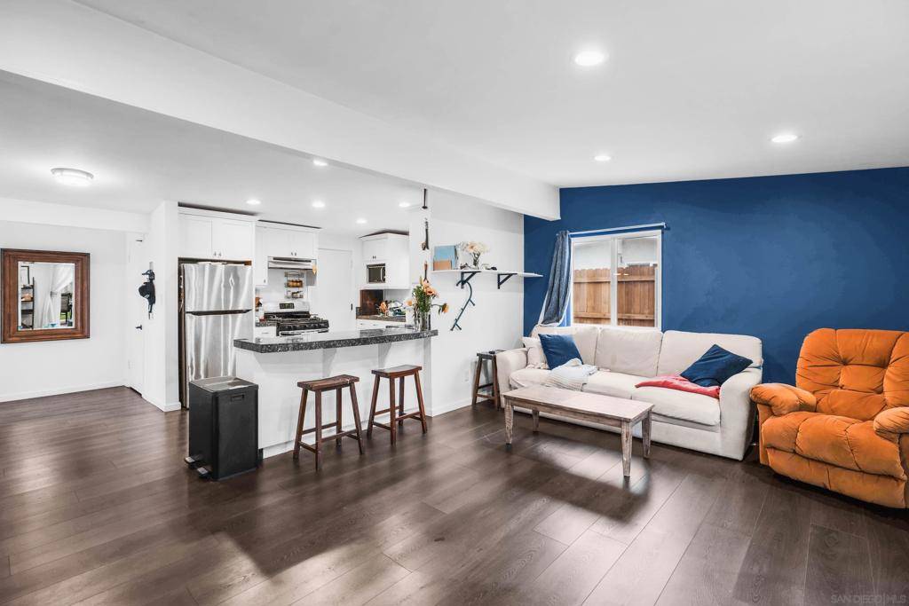 Imperial Beach, CA 91932,1321 East Lane
