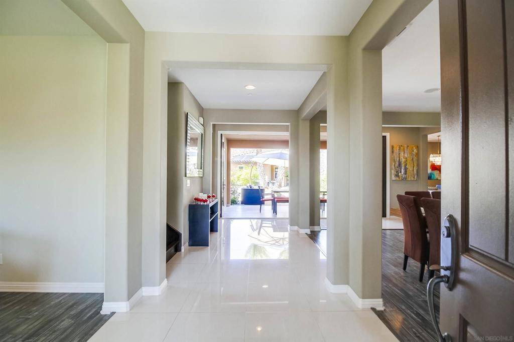 Chula Vista, CA 91914,408 Coastal Hills Dr