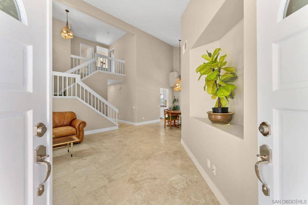 Vista, CA 92081,1414 Andorra Ct