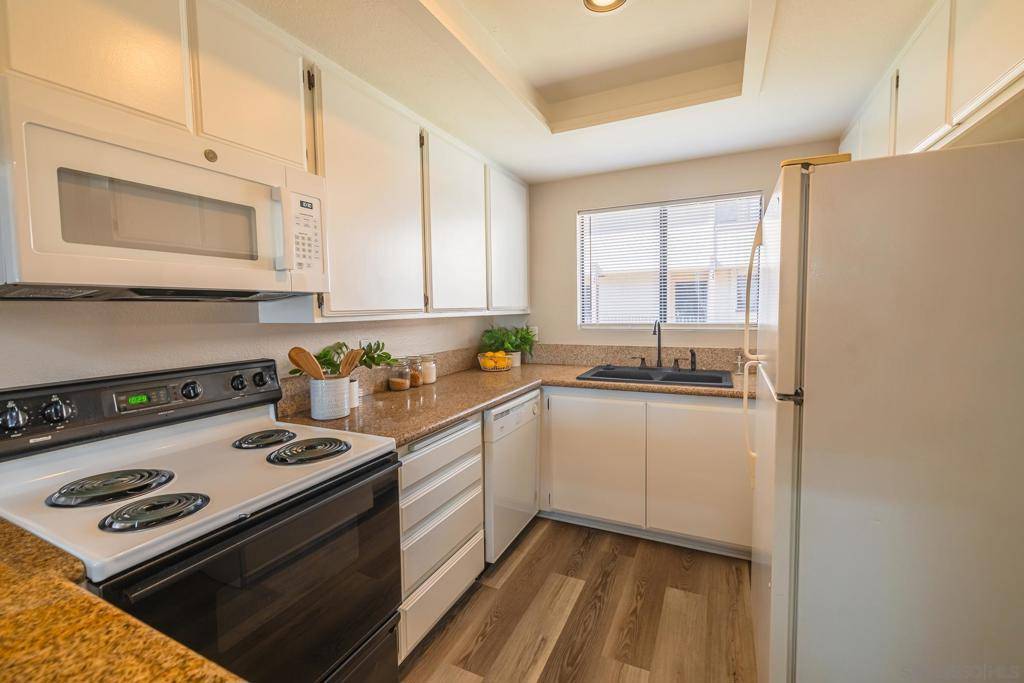 El Cajon, CA 92019,1168 Decker St #F