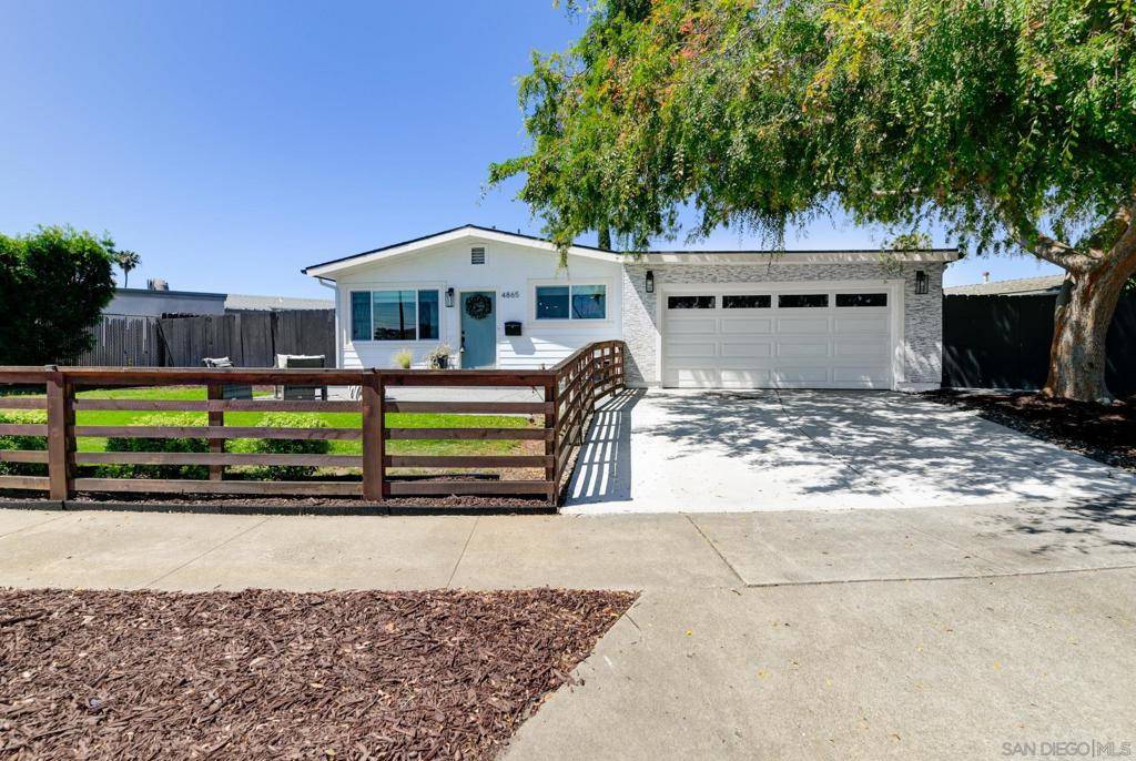 San Diego, CA 92117,4865 Aberdeen St