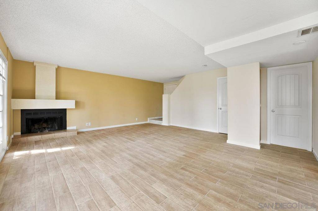 Spring Valley, CA 91977,8624 Potrero St