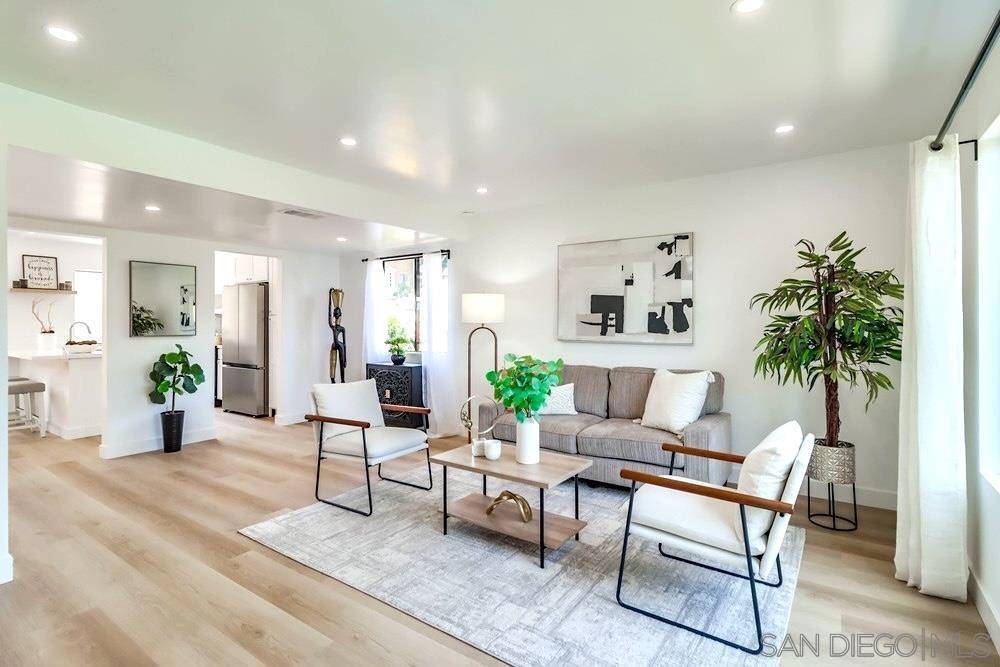 Santee, CA 92071,7827 Rancho Fanita #H