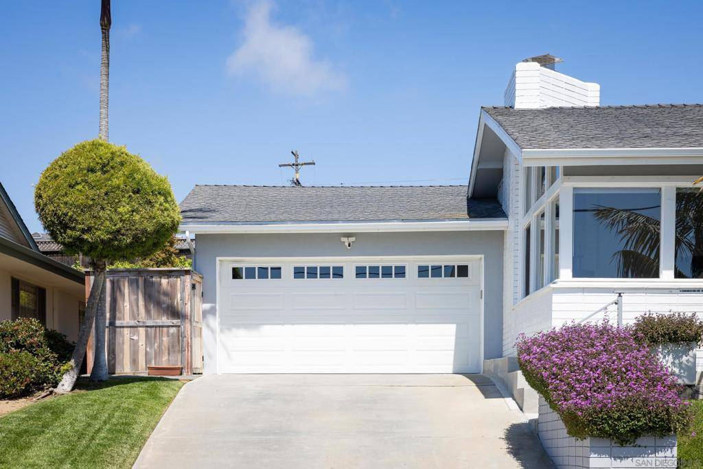 La Jolla, CA 92037,6529 Manana Pl