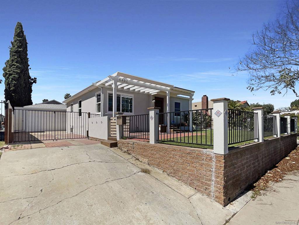 San Diego, CA 92115,4462 52Nd St