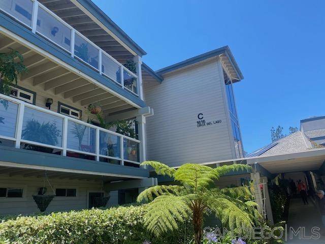 San Marcos, CA 92078,1616 Circa del Lago #C212
