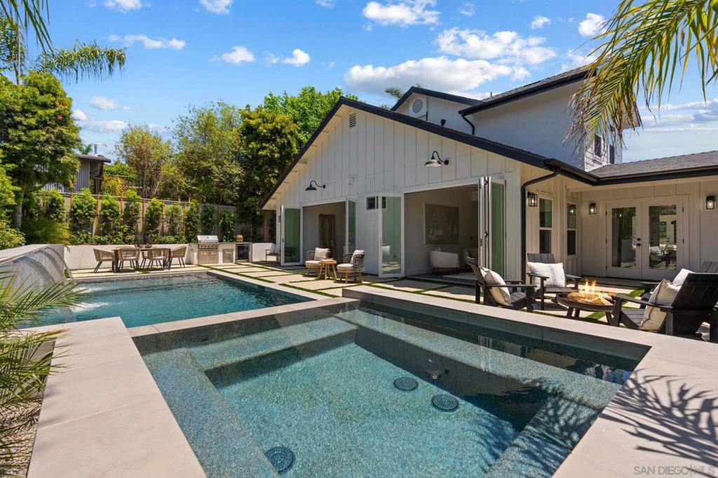 Carlsbad, CA 92008,1384 Cynthia Ln