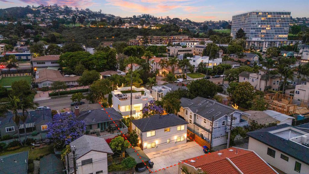 La Jolla, CA 92037,7376 Fay Ave