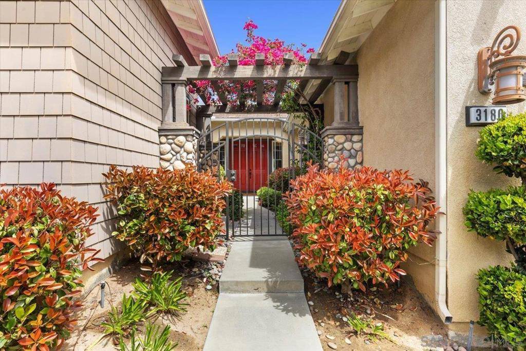 Escondido, CA 92027,3180 Ridgeline Place