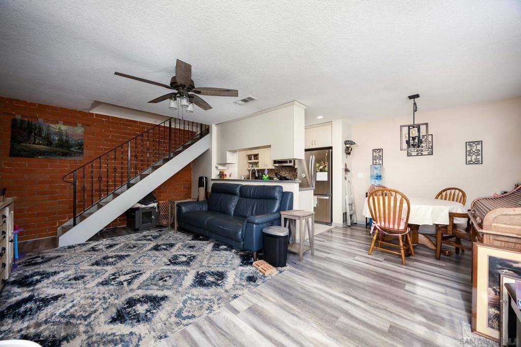 Santee, CA 92071,9845 Mission Viejo Ct #2