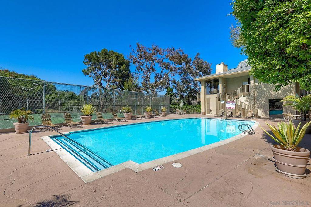 San Diego, CA 92103,4260 6TH AVE