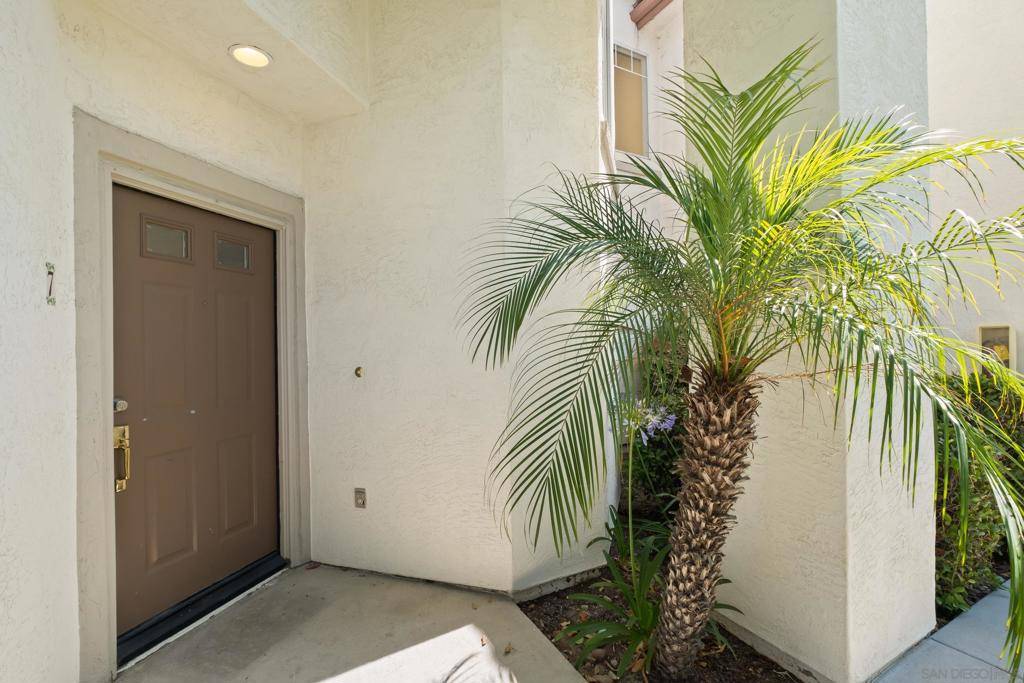 San Diego, CA 92131,10960 Ivy Hill Dr #7