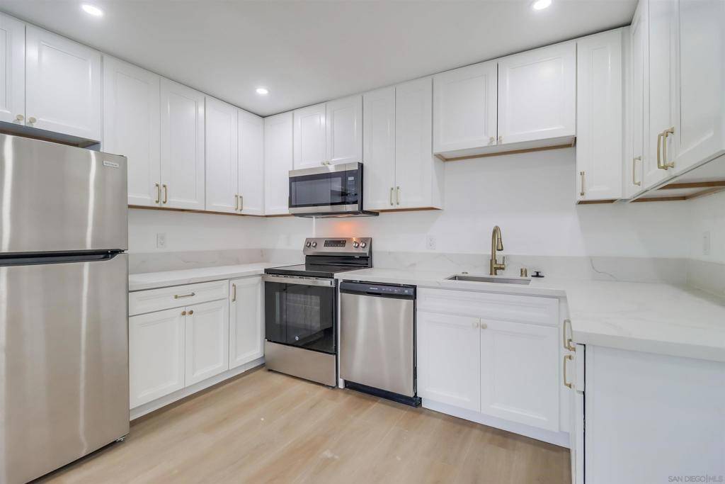 Chula Vista, CA 91910,569 Park Way