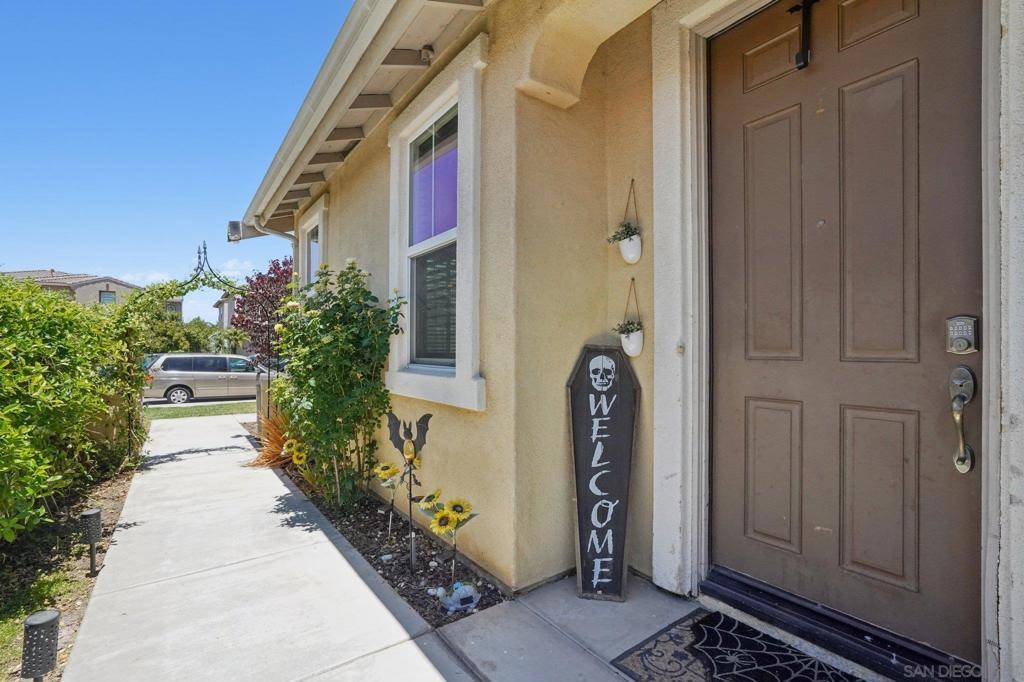 Moreno Valley, CA 92555,27655 Gladstone Dr