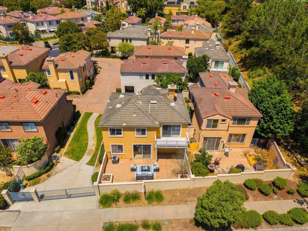 San Diego, CA 92130,11229 Carmel Creek #4