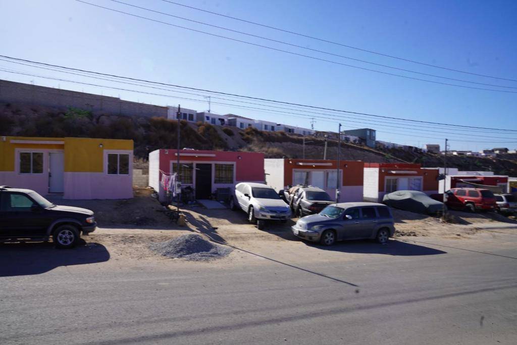 Outside Area (inside Ca), CA 99999,23 BLVD Prieto Azabache