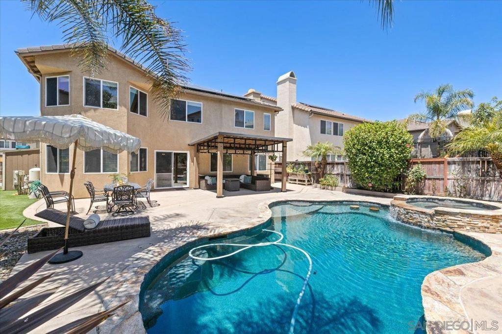San Marcos, CA 92069,823 Via La Venta
