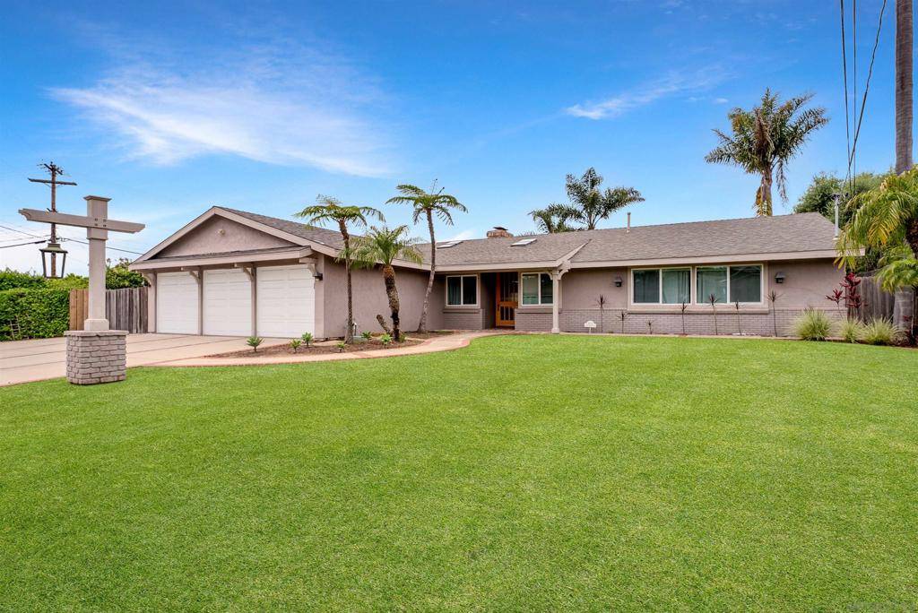 La Jolla, CA 92037,8820 Nottingham Pl
