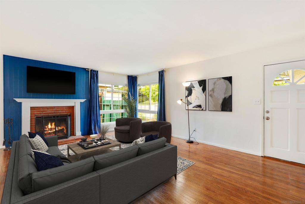 La Mesa, CA 91942,6040 Amaya Dr