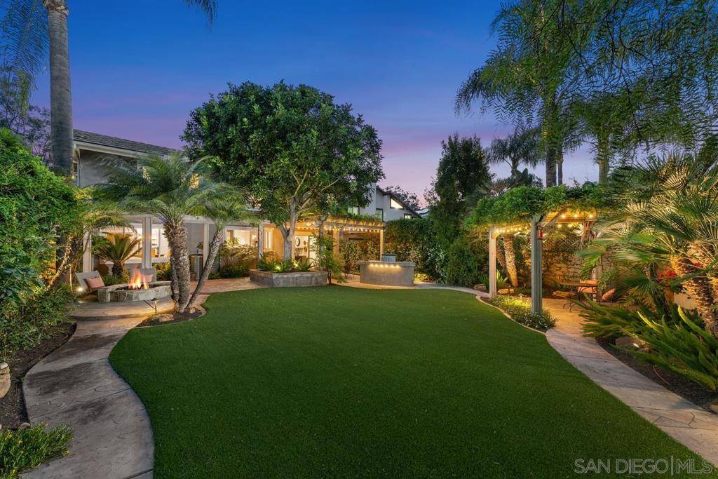 San Diego, CA 92131,12516 Rougemont Pl