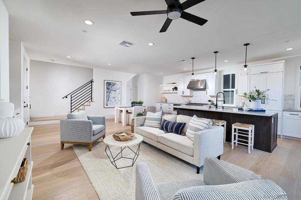 CA 92024,561 N Vulcan Ave