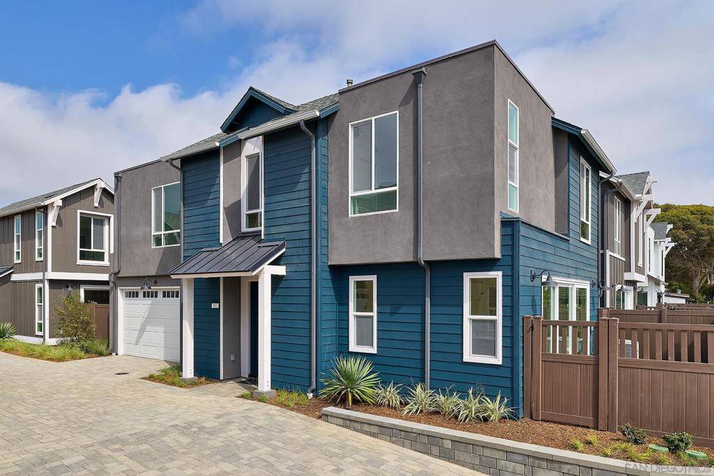 CA 92024,561 N Vulcan Ave