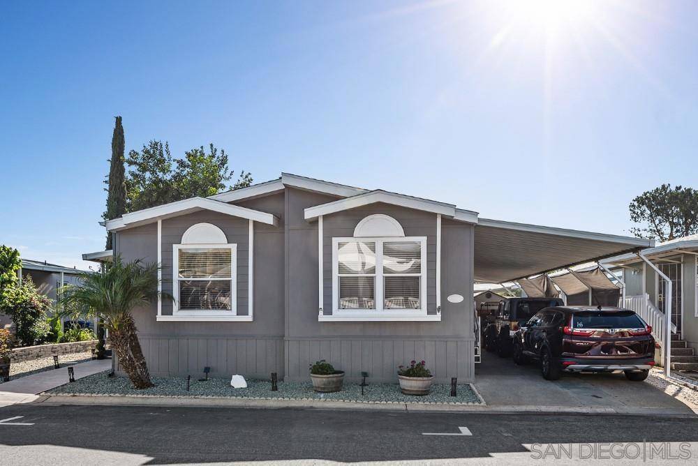 Poway, CA 92064,13334 Buena Vista Street #63