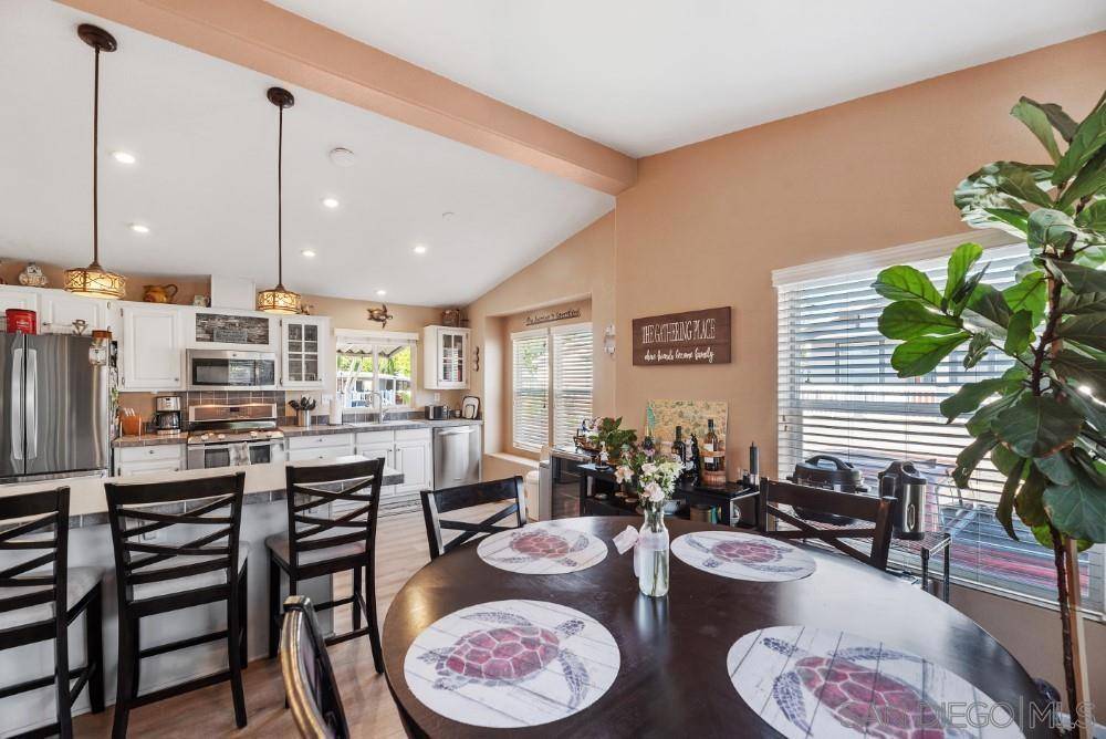 13334 Buena Vista Street #63 Poway, CA 92064