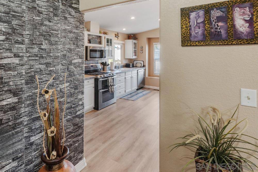 13334 Buena Vista Street #63 Poway, CA 92064