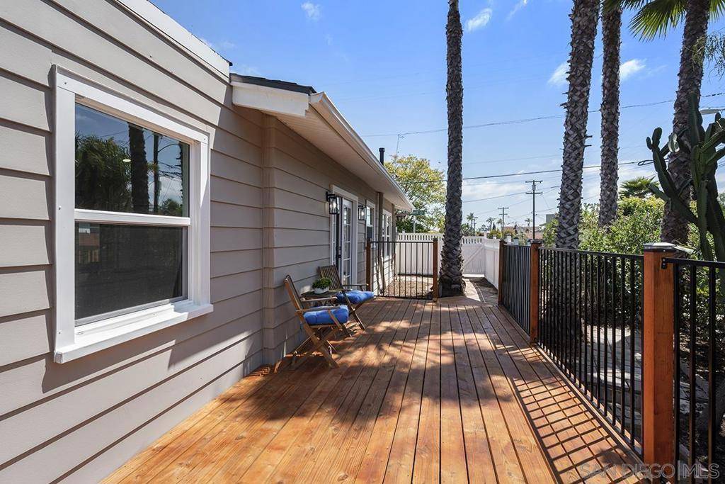 San Diego, CA 92103,3675 Herbert St