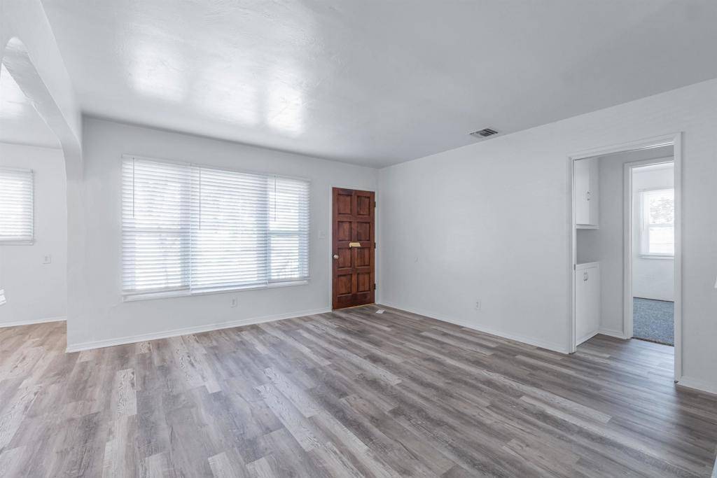 Lemon Grove, CA 91945,1795 Lemon Grove Ave