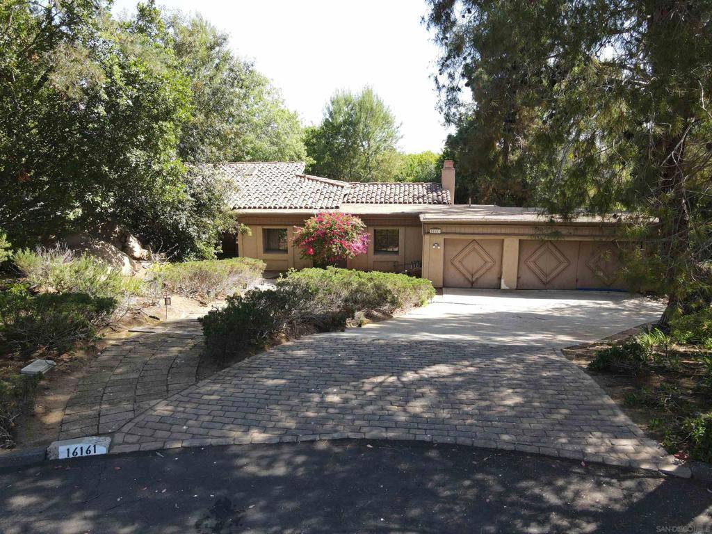 Poway, CA 92064,16161 Ladera Piedra Way