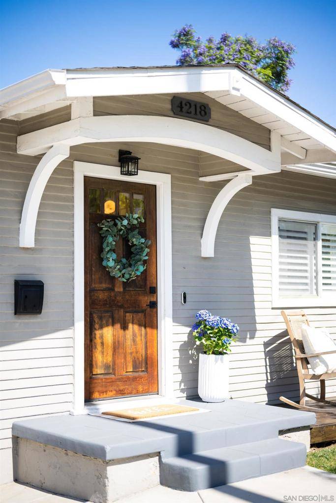 San Diego, CA 92104,4218 Hamilton Street