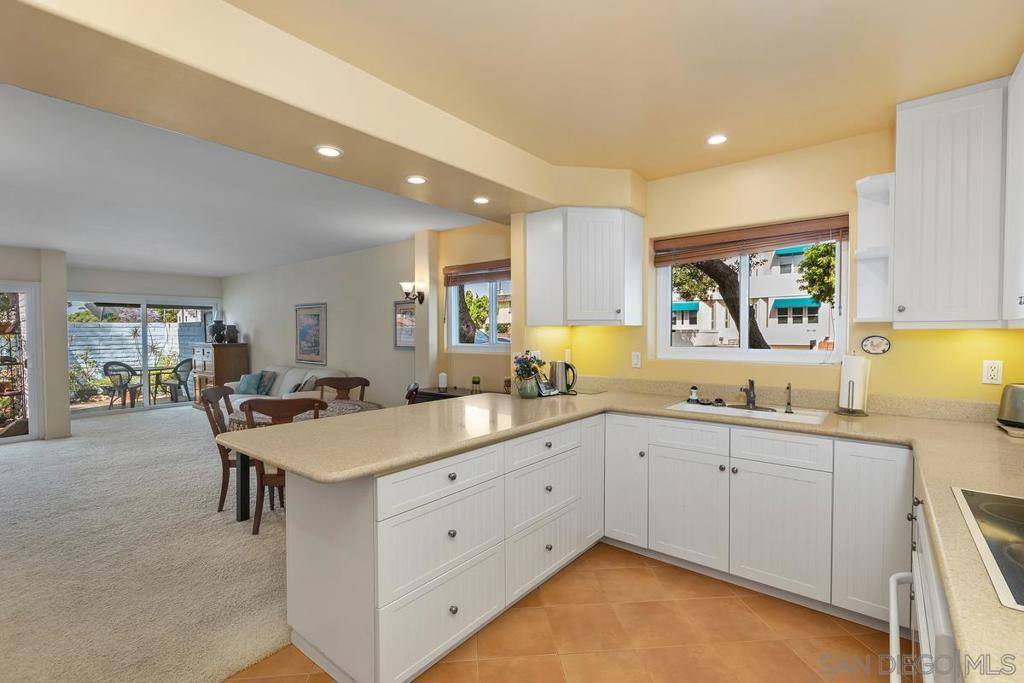 Coronado, CA 92118,744 Olive Ave.