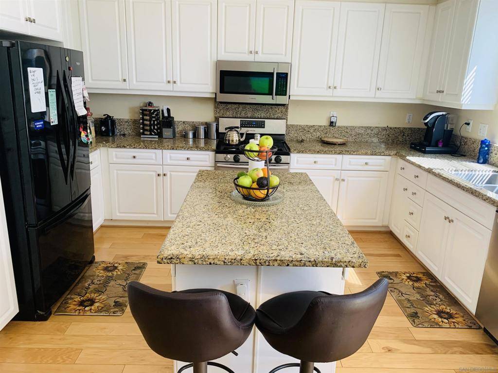 Chula Vista, CA 91914,2530 Falcon Valley Dr
