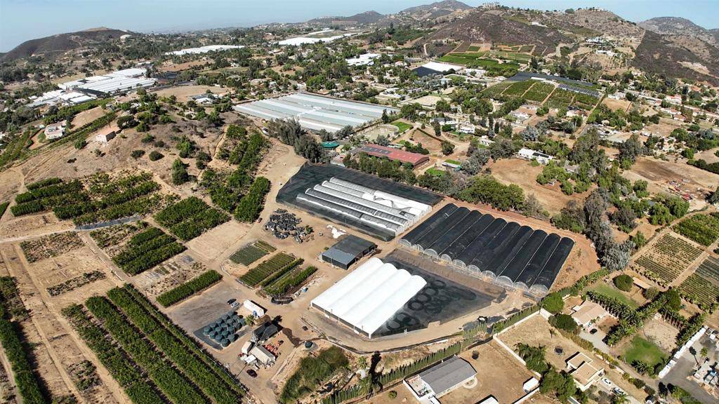 San Marcos, CA 92069,513 W Cassou Rd