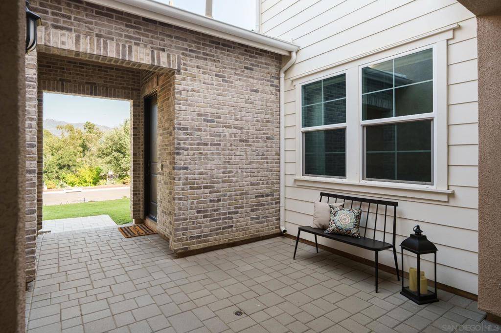 Poway, CA 92064,17582 Boca Raton Ln