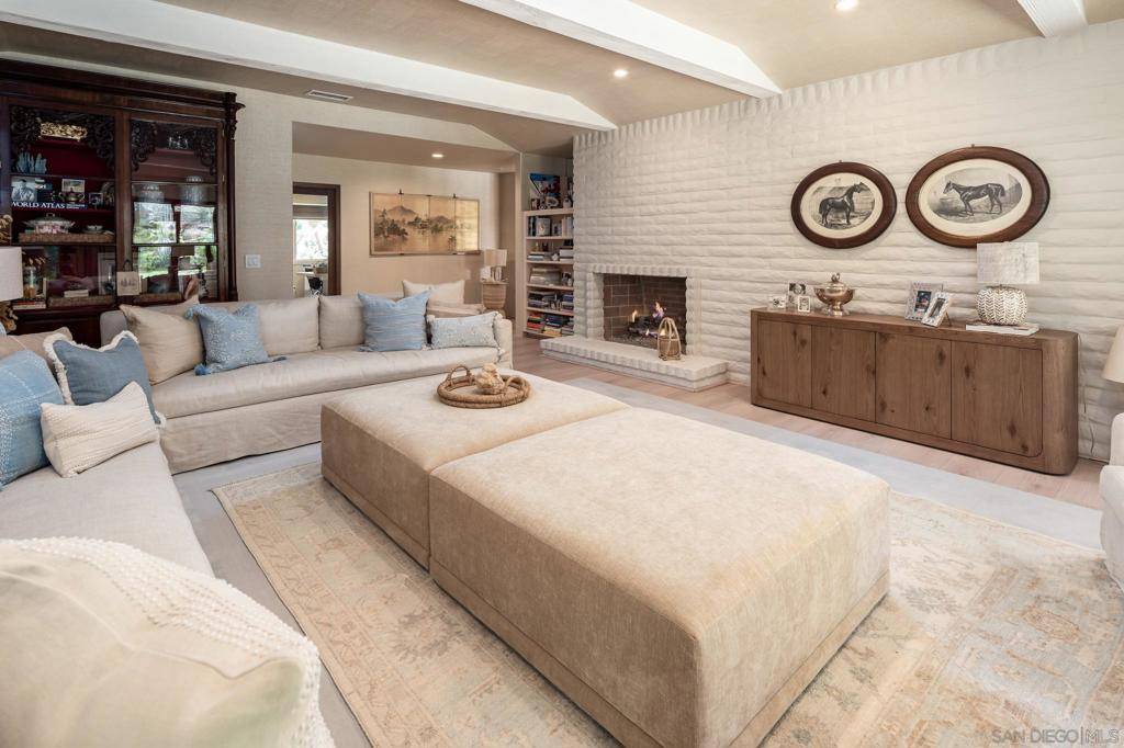 Rancho Santa Fe, CA 92067,17310 Calle Mayor