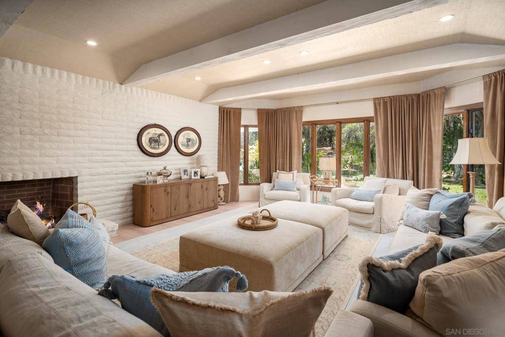 Rancho Santa Fe, CA 92067,17310 Calle Mayor